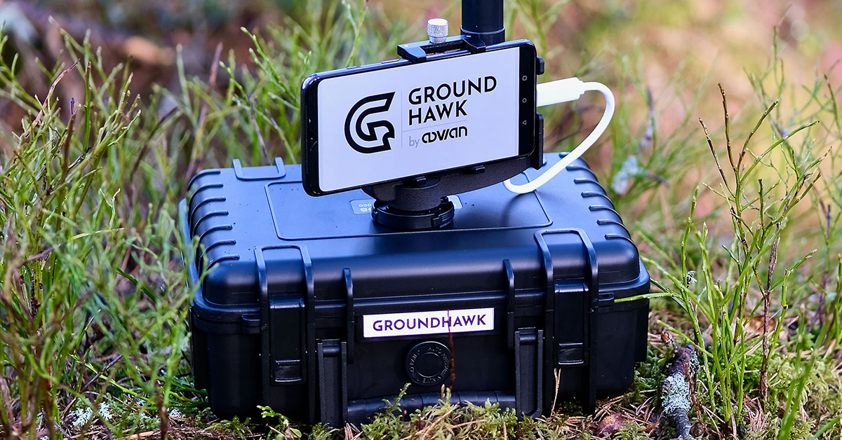 Groundhawk device for cable mapping